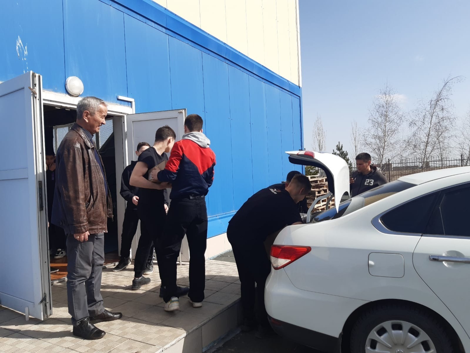 Журналисты из Башкирии оказали гуманитарную помощь  Орску
