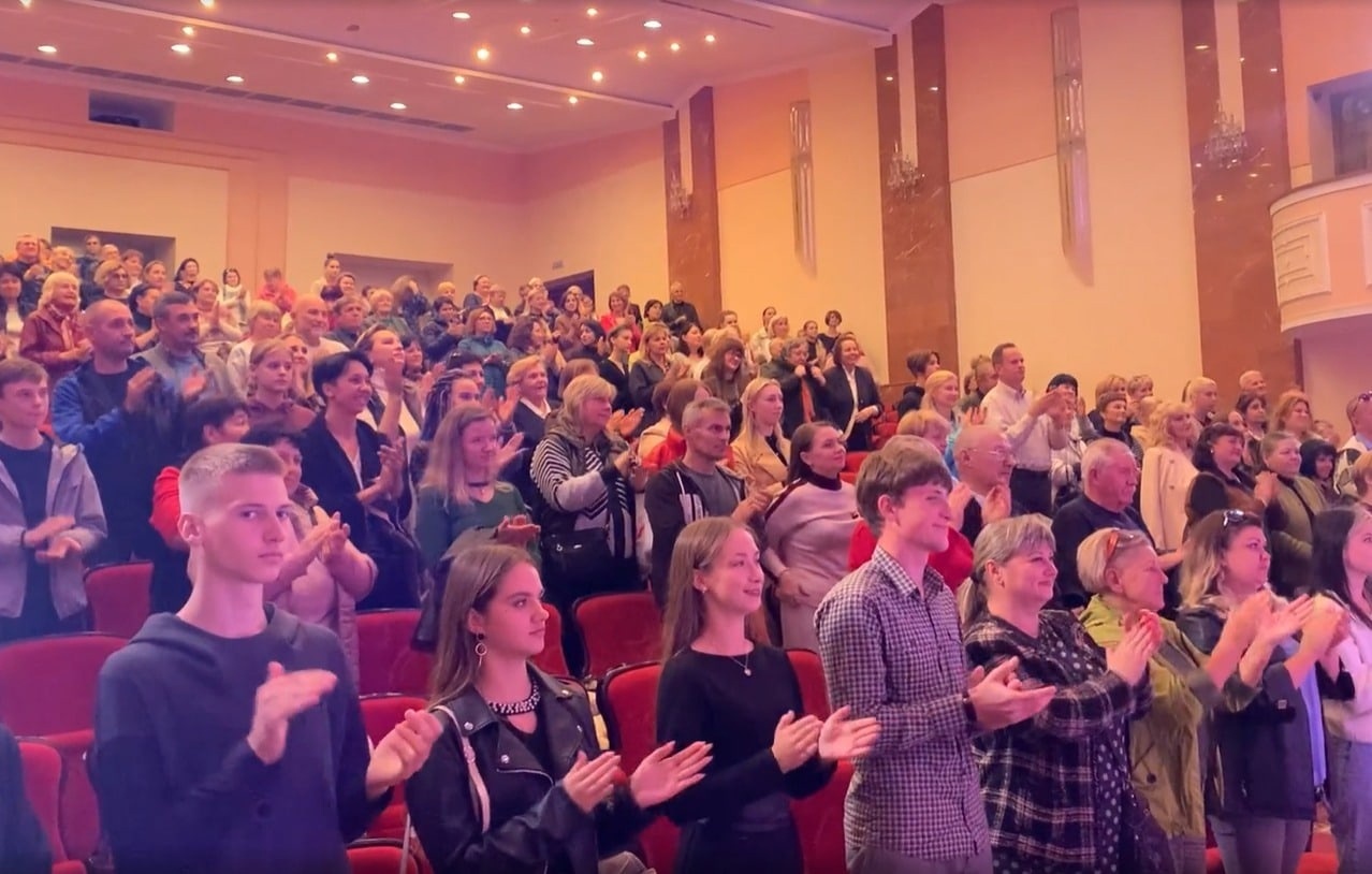 Танцоры-«гаскаровцы» открыли свой 83-й концертный сезон в городе-герое Луганске