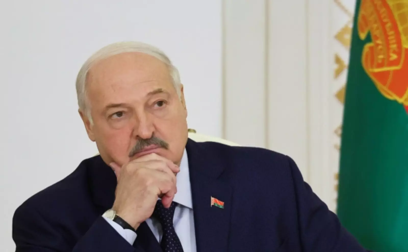 Путин провел телефонный разговор с Лукашенко