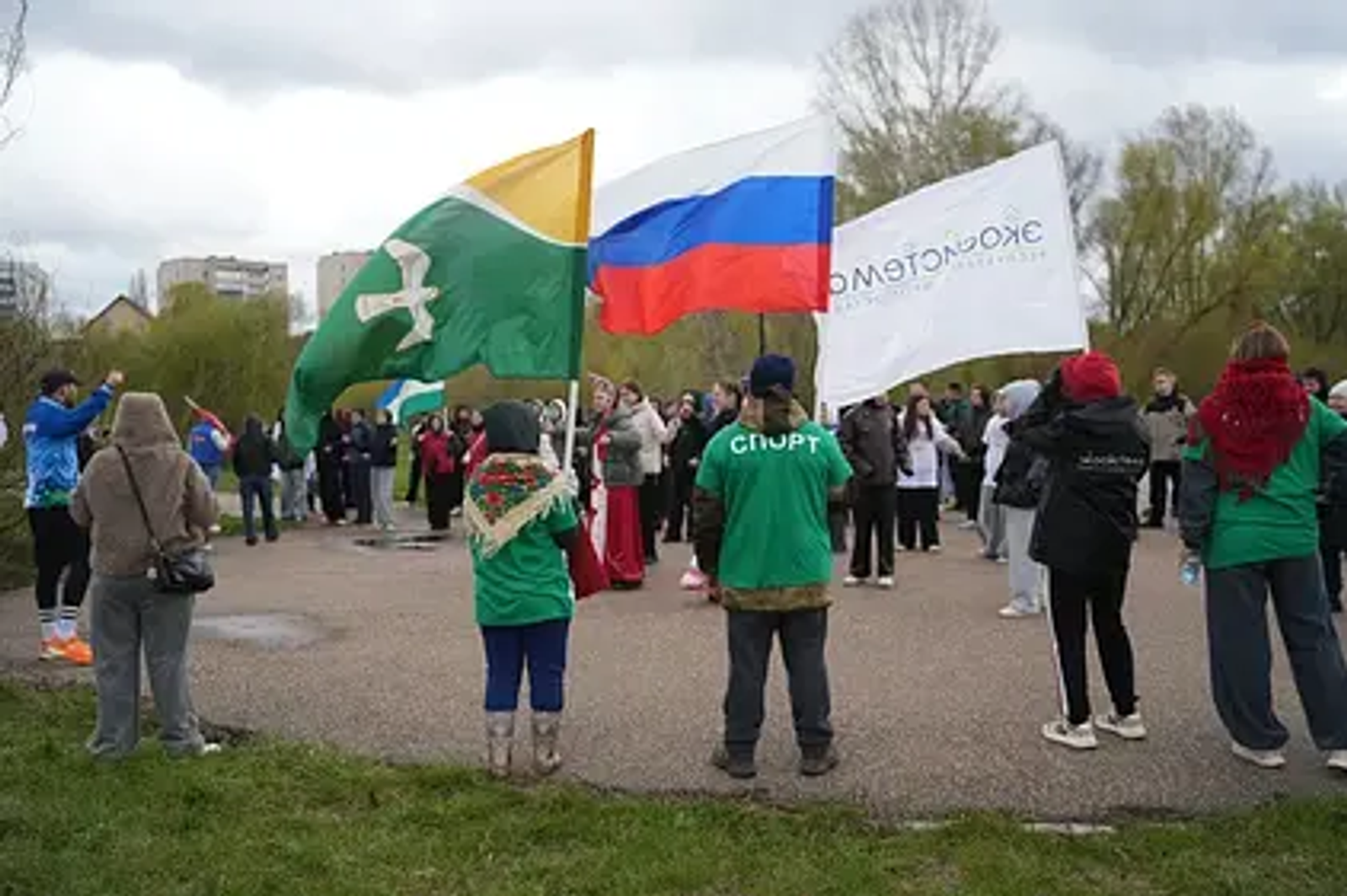 В Ишимбае прошёл субботник «Мы за чистоту»