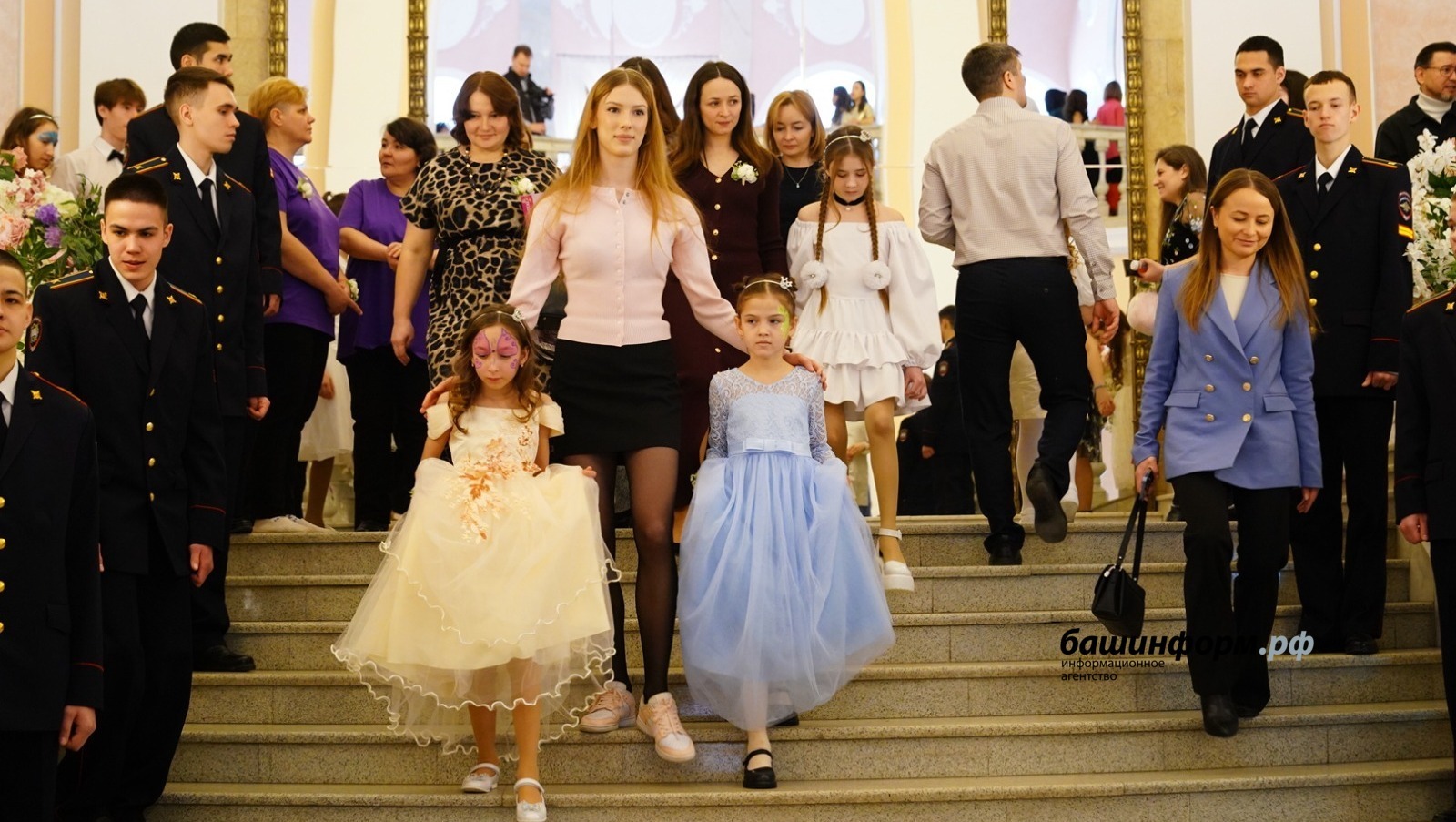 В Уфе состоялся «Бал маленьких принцесс»