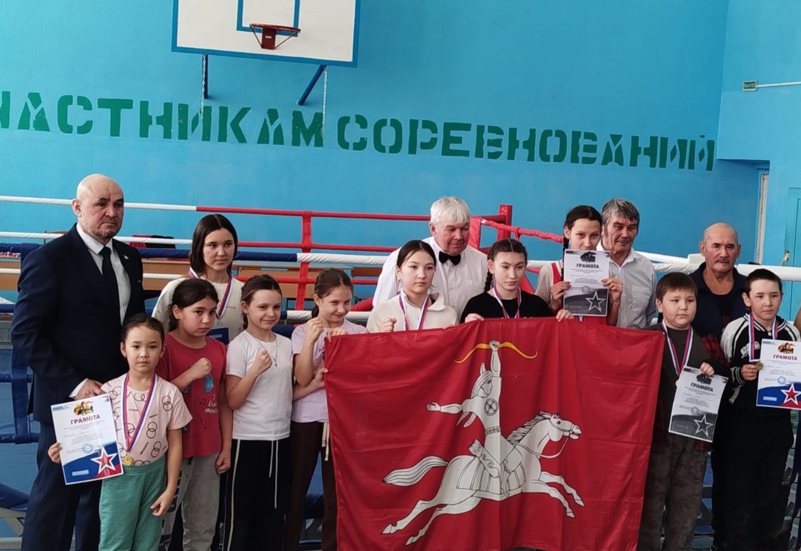 Салауат районында бокс мәктәбе Әлкә ауылында үҫешә