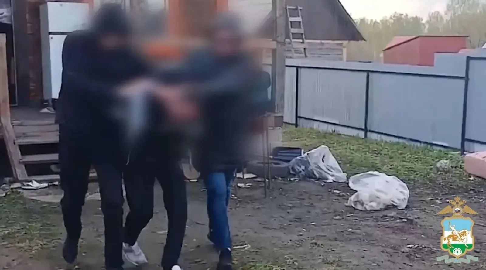 В Уфе курьер забирал у пенсионеров миллионы