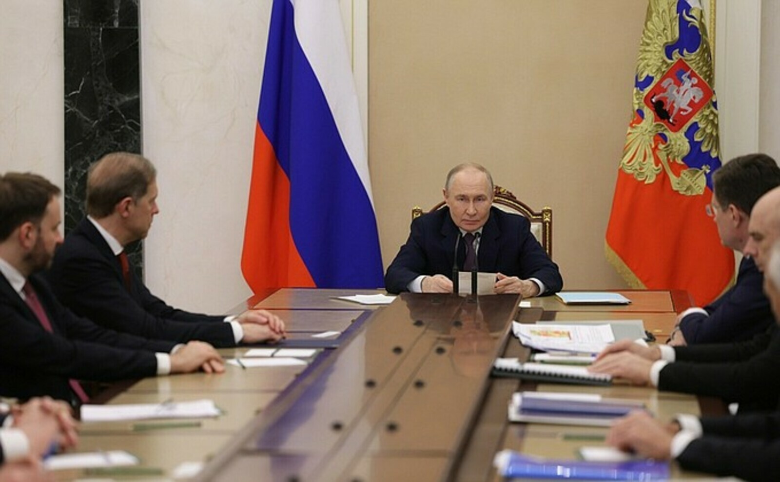 Путин: новая ценовая реальность на мировых рынках нефти и газа неизбежна