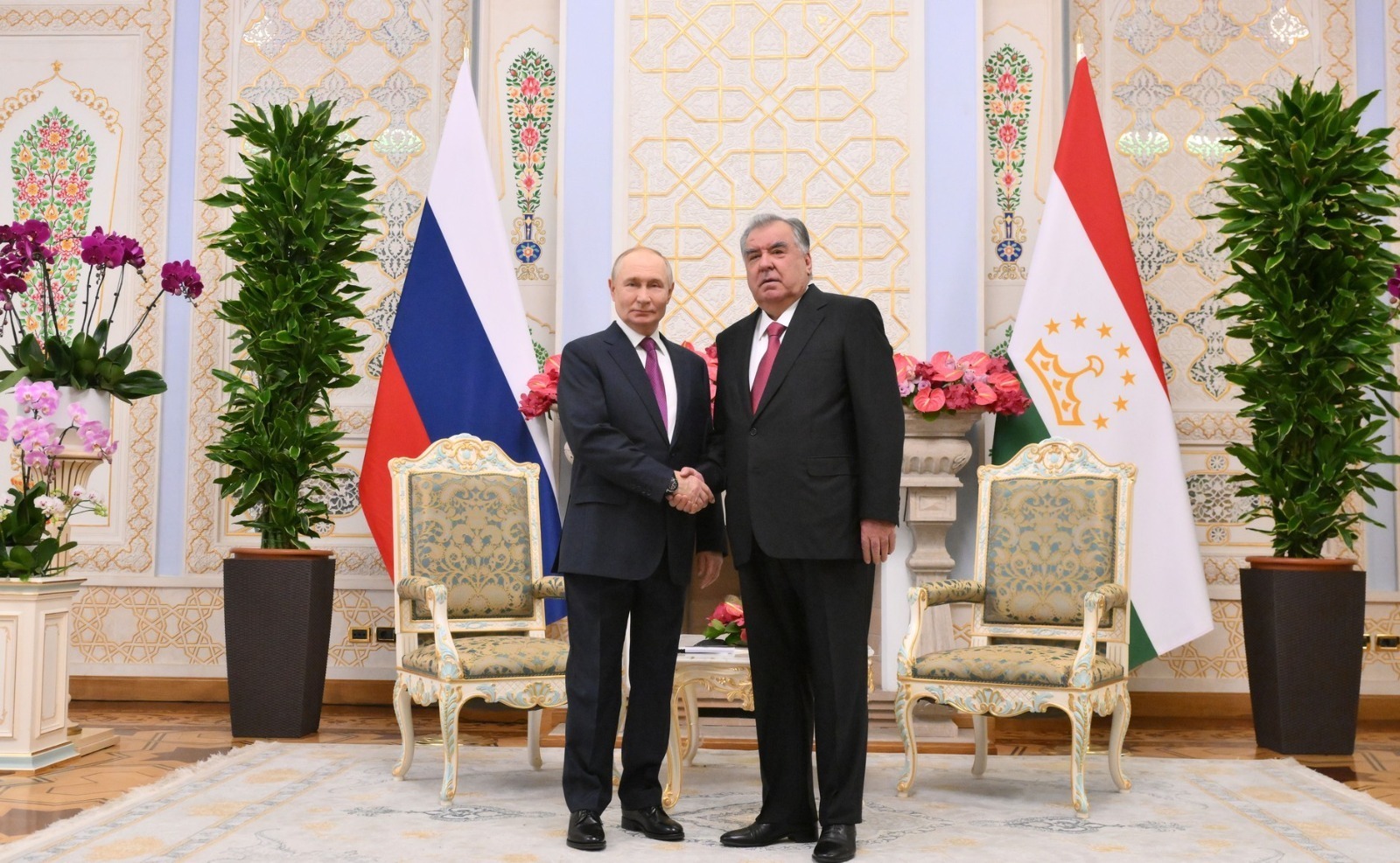 В Таджикистане прошли переговоры Владимира Путина и Эмомали Рахмона