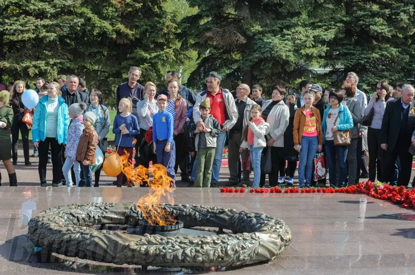 Башҡортостанда һәләк булған геройҙарҙы бер минут тынлыҡ менән иҫкә алалар
