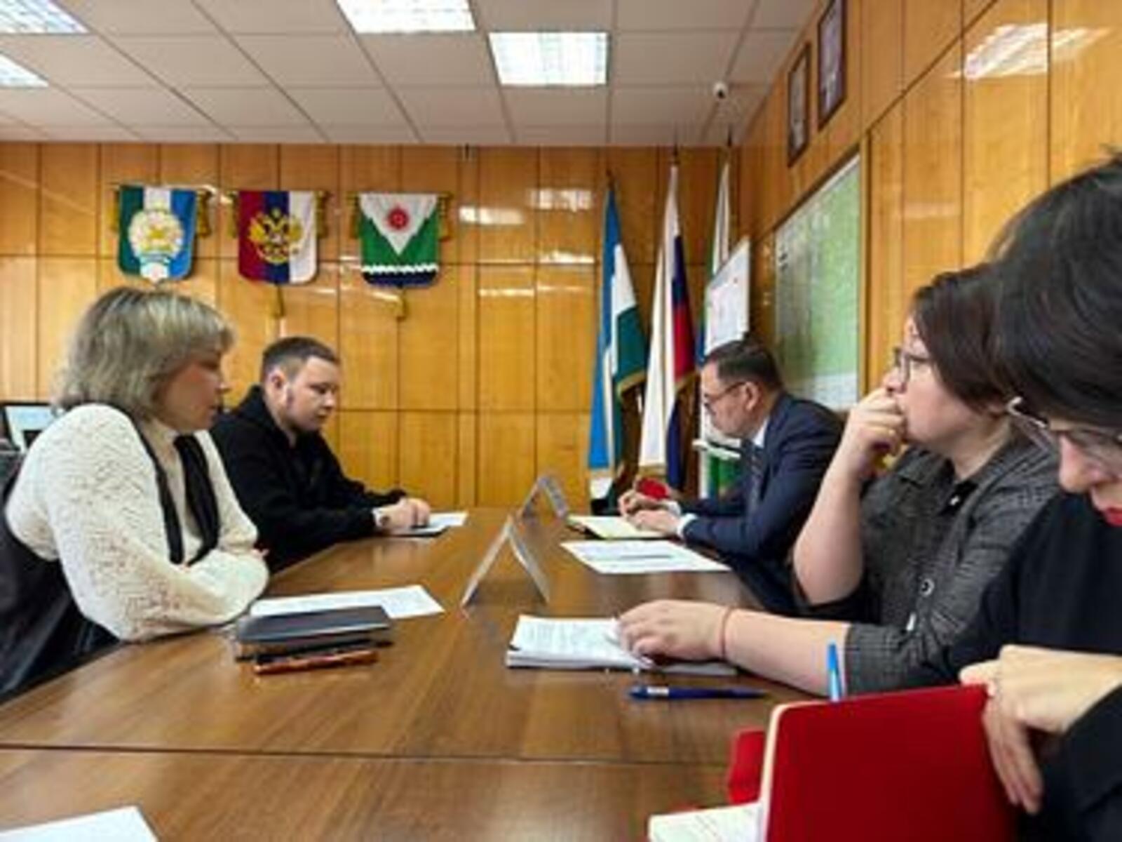 В Караидельском районе обсудили проект Строительство базы отдыха А-фрэйм у реки