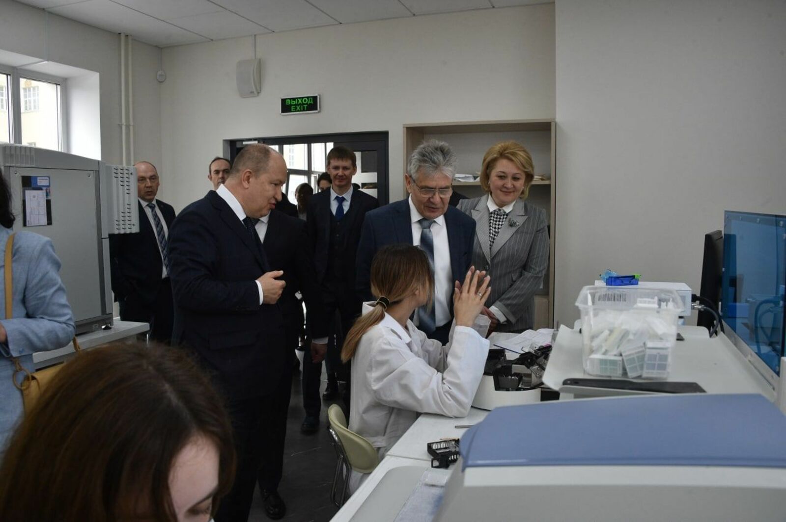 Президент Российской академии наук посетил медицинский и авиационный университеты Башкортостана