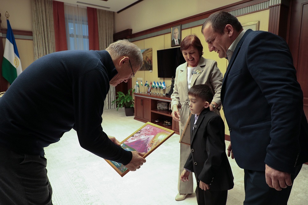 Радий Хәбиров Максим менән йәнә осрашты