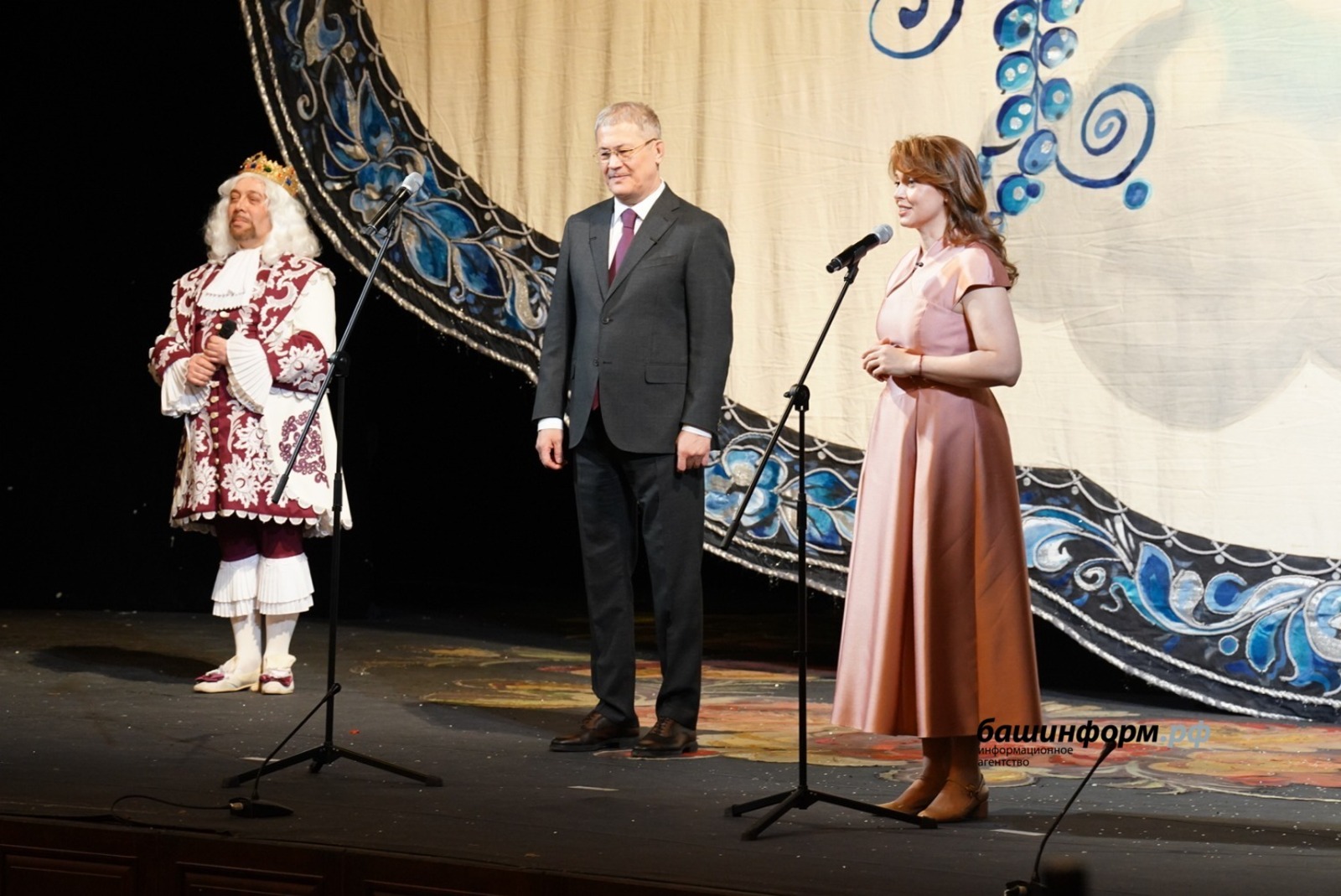 В Уфе состоялся «Бал маленьких принцесс»