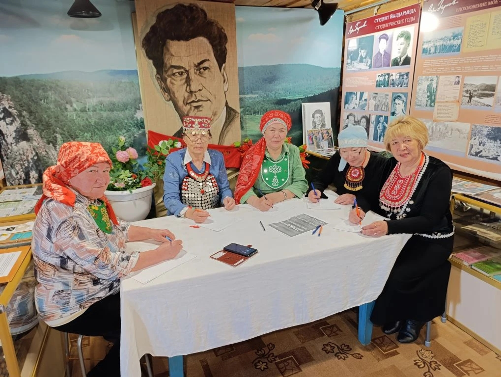 Салауат районы халҡы Милли кейем көнөндә әүҙем ҡатнашты